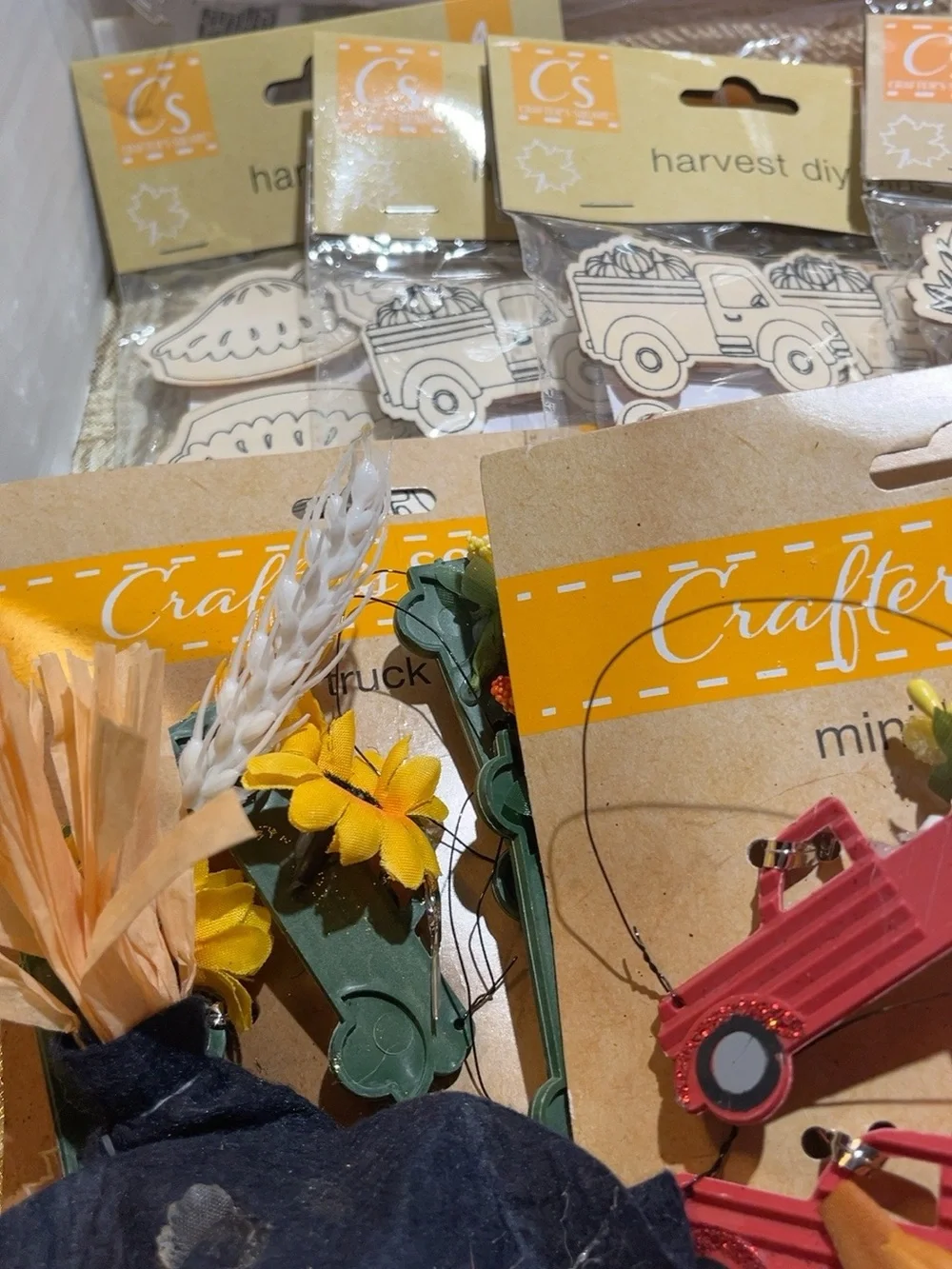 Harvest Floral & Pumpkin Craft Kit - Orange Fall Decorations